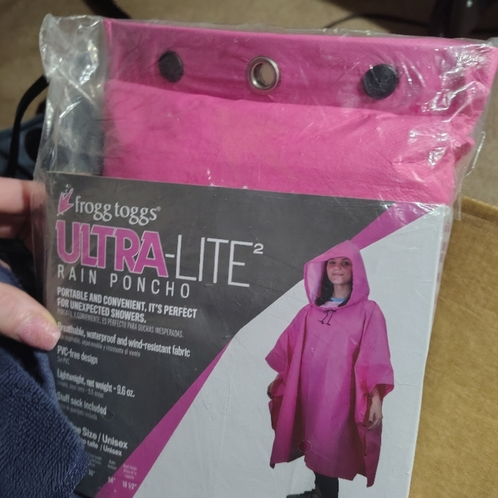 Frogg Toggs Pink Ultra-Lite Rain Poncho